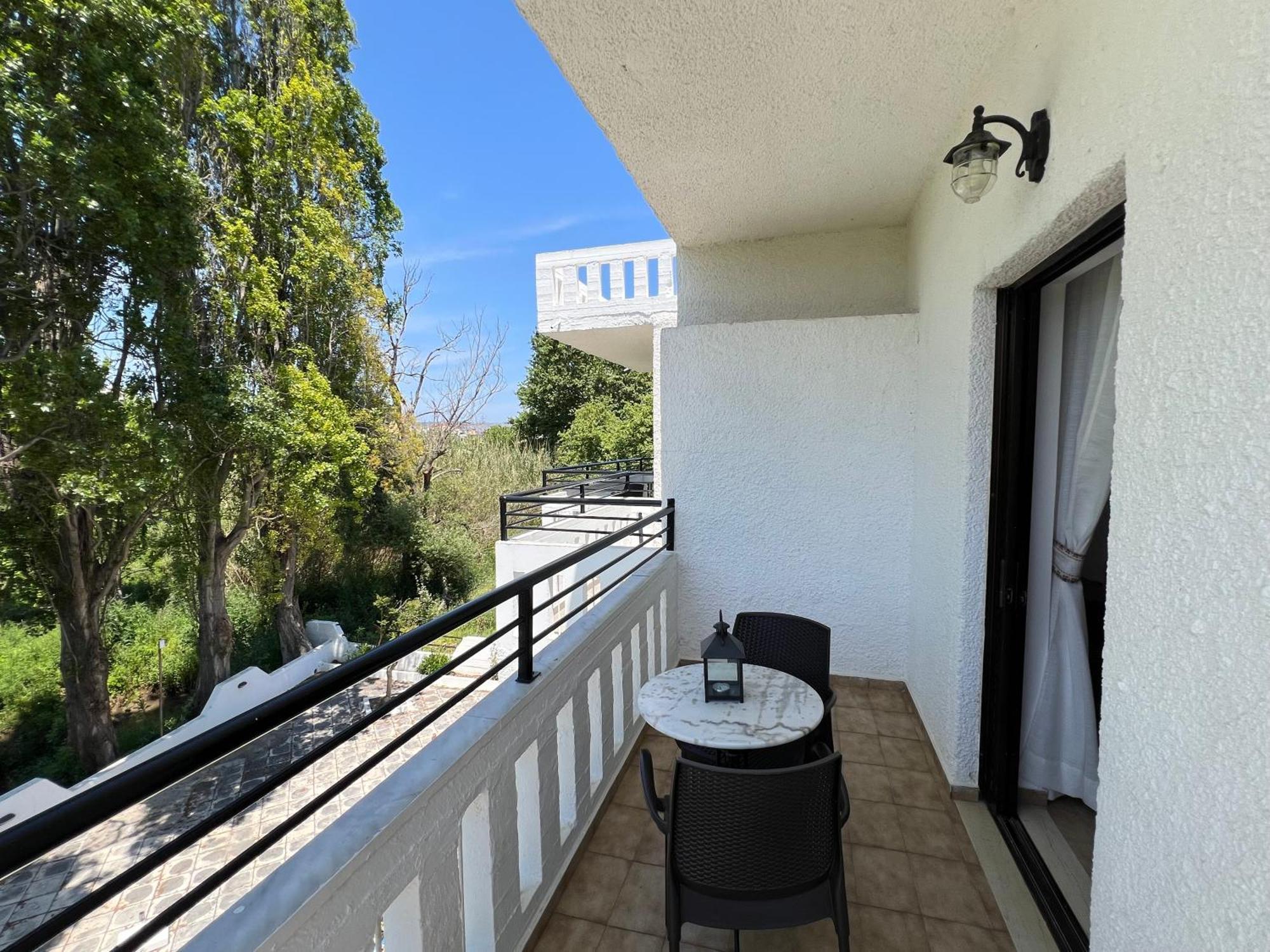 Zourpos Studios & Apartments Kalyves Ngoại thất bức ảnh