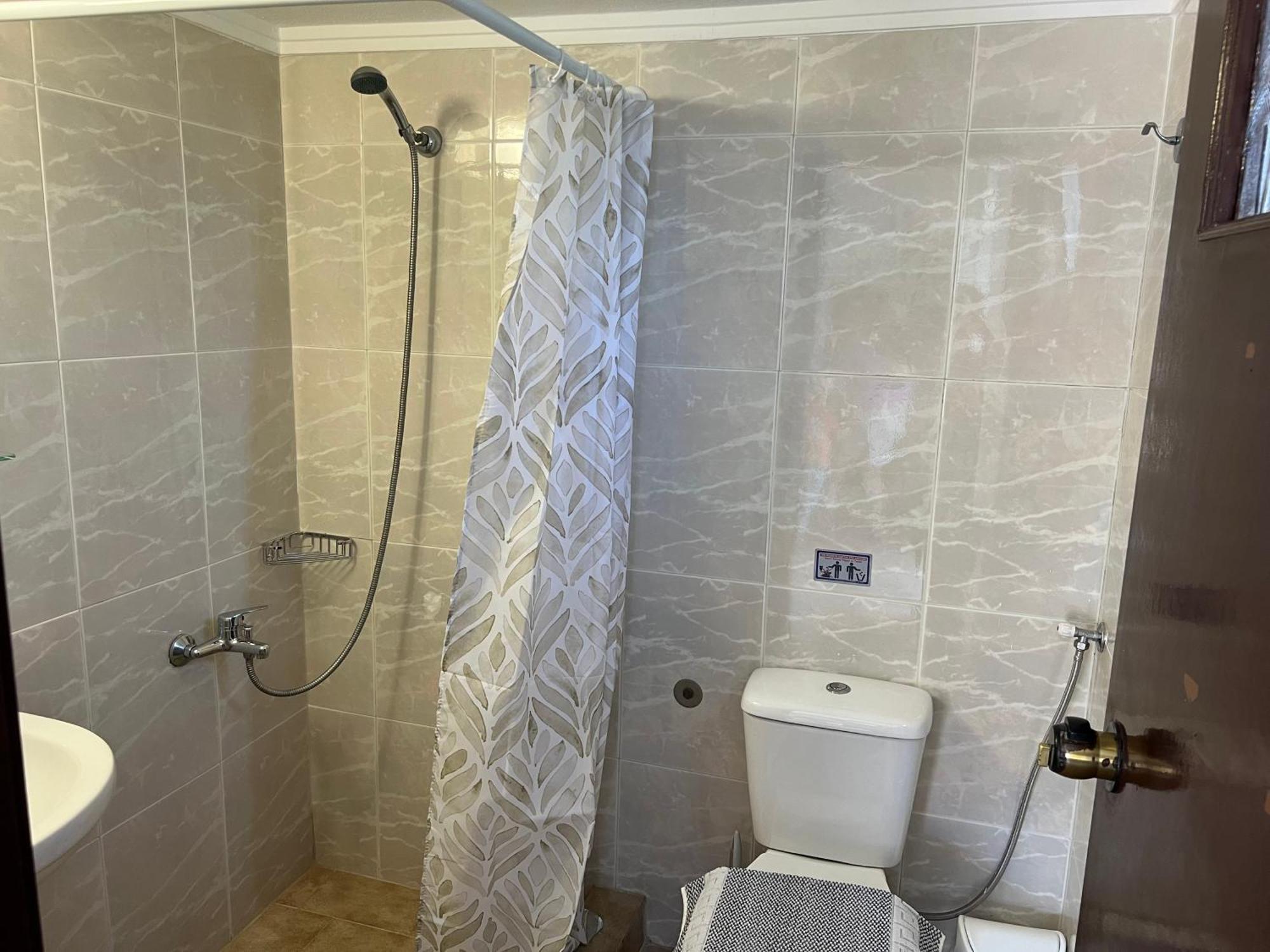 Zourpos Studios & Apartments Kalyves Ngoại thất bức ảnh